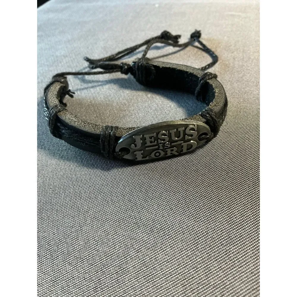 Religious faux leather bracelet‎